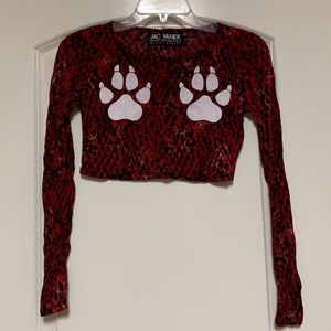 Jac Vanek crop shirt.